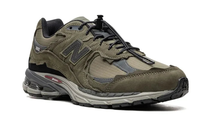 New Balance 2002R Protection Pack Dark Moss NEW BALANCE 2002R
