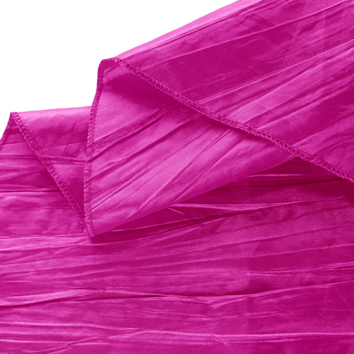 Accordion Crinkle Taffeta Tablecloth Fuchsia serged edge close up