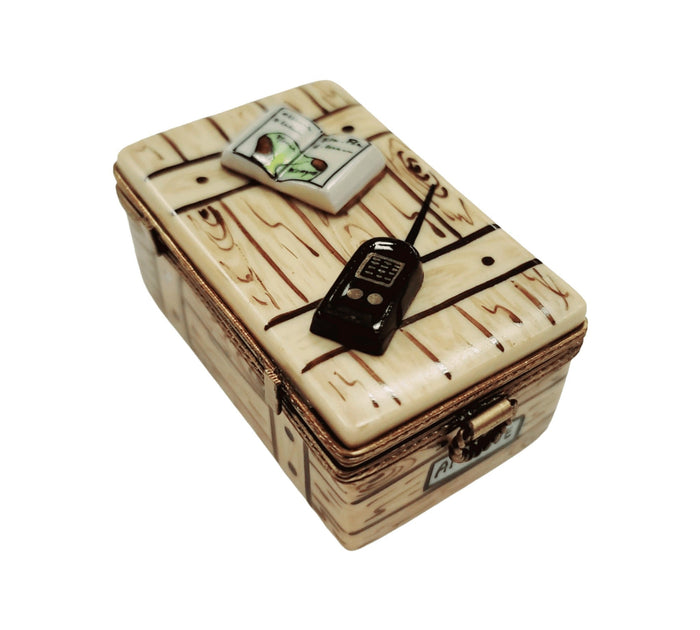 Another view of the African Safari Adventure Set Limoges trinket box