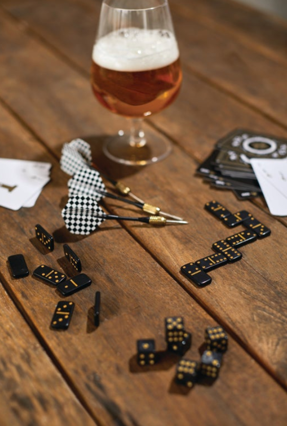 Bar Games in Tin