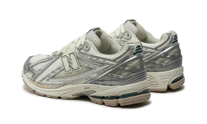 Buty New Balance 1906R Silver Metallic Sea Salt NEW BALANCE 1906R