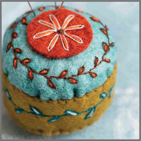 Corinne Lapierre Kit:  Scissor Pouch and Small Pincushion