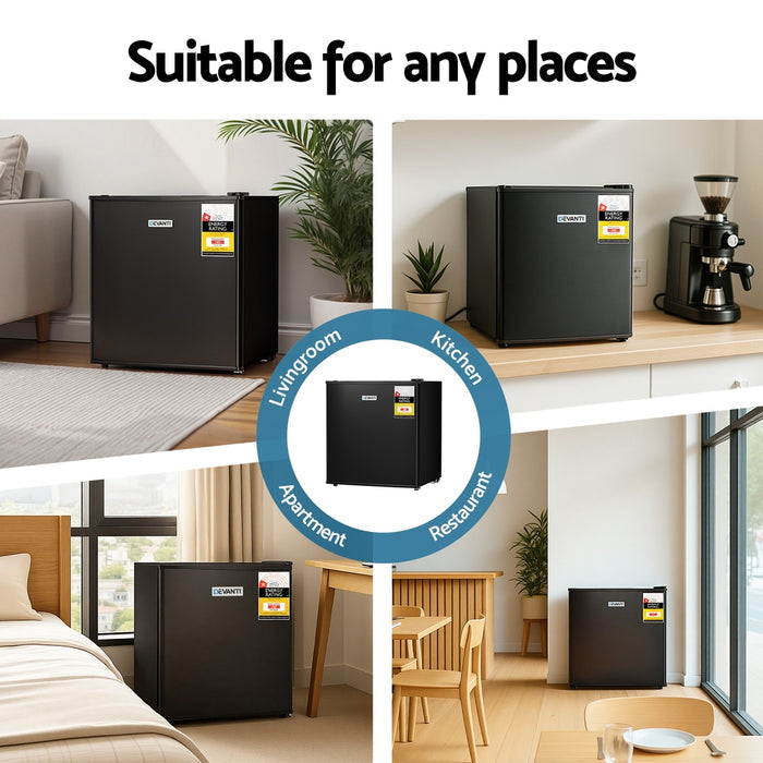 Devanti 31L Small Upright Freezer Vertical Freezer Black - Devanti