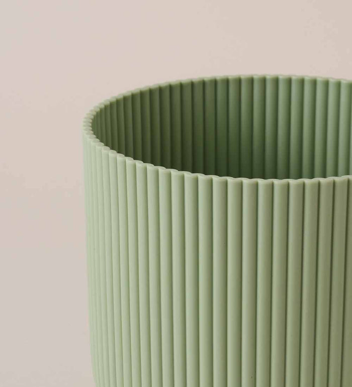 Elho Vibes Pot (18cm) (2 Colours)