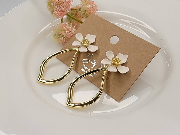 Floral Deco Dangle Earrings