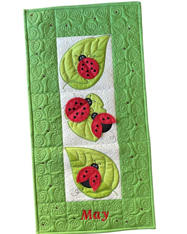 Hoopsisters Lady Bug Wall Hanging - Digital Download