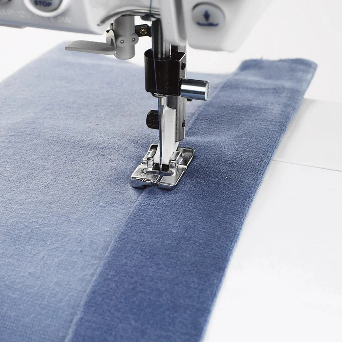 Left Edge Topstitch Foot