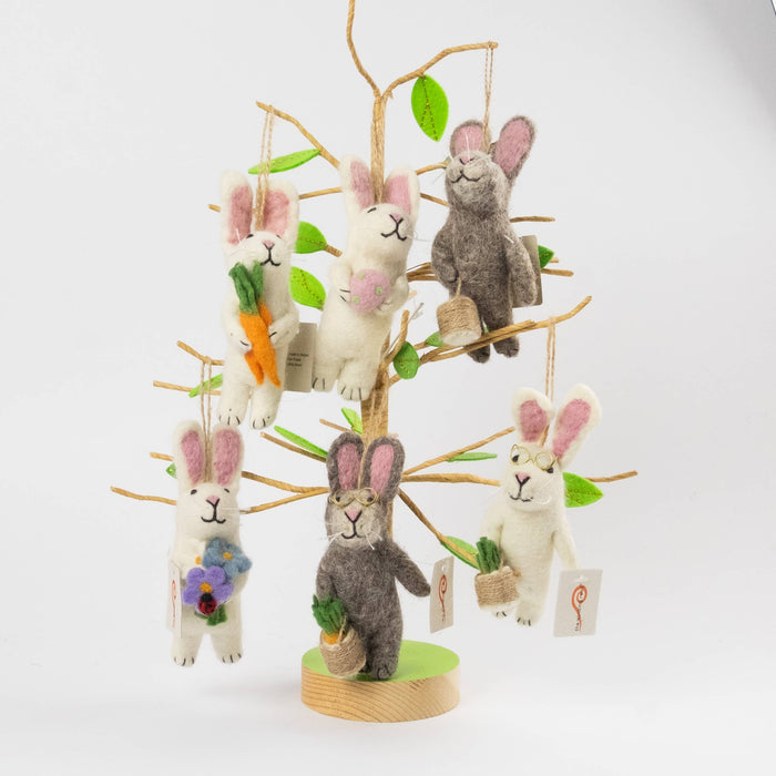 Ornament - Bunny with glasses and baskets