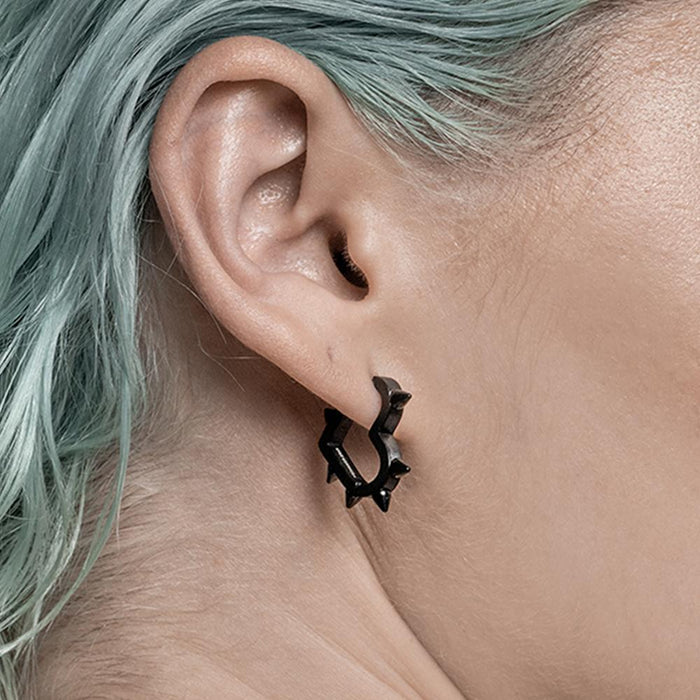 SPIKE HEART EARRING - RARE-ROMANCE
