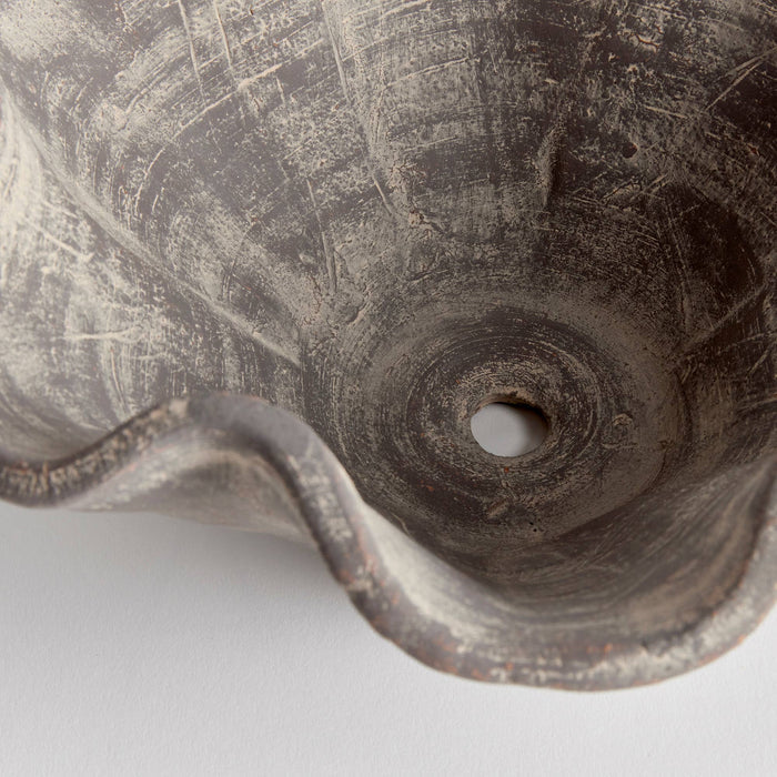Wakefield Handmade Wiley Pot #4, Gray