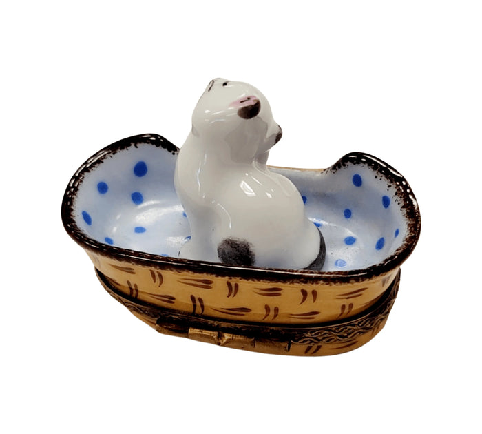 Another view of the White Cat for Cat Lovers Limoges trinket box