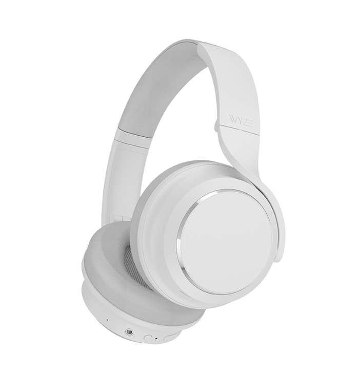 White / No Travel Case